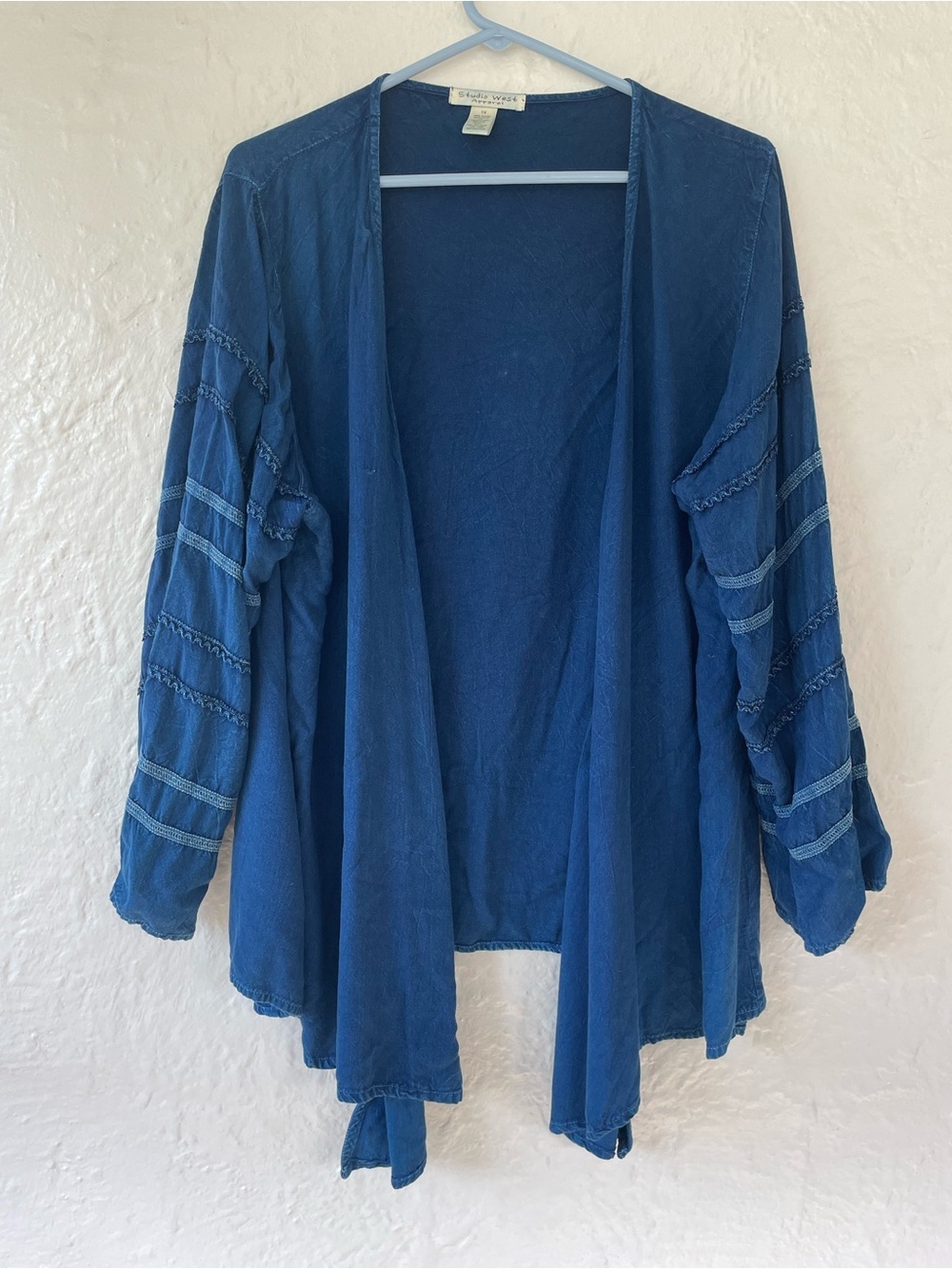 Studio West blue boho fly away lightweight cardigan, ruffle sleeves; 1X